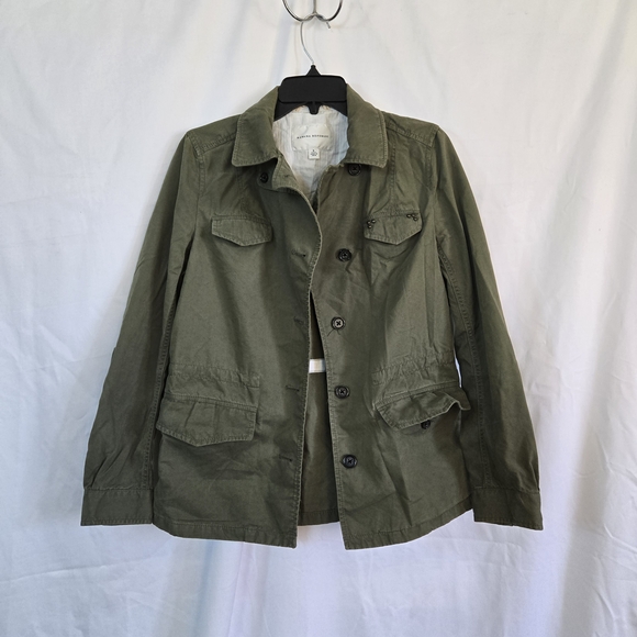 Banana Republic Jackets & Blazers - Banana Republic Women's Olive Green Front Button Collared Twill Utility Jacket 6